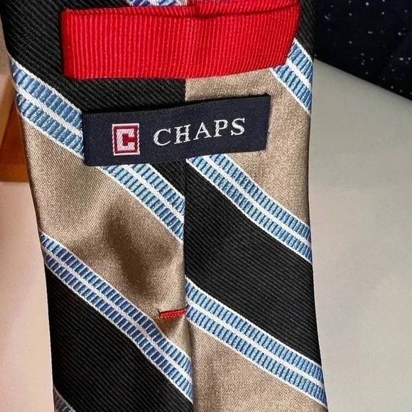 Chaps 100% silk necktie - Picture 4 of 5